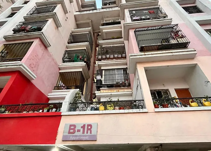 3Bhk - Entire Property - New Listing At Offer Price